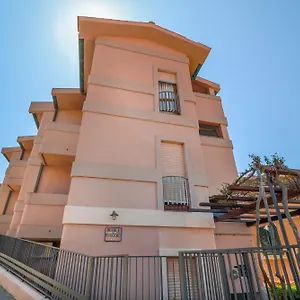 albergo-meuble-da-ruggero.it-tuscanyhotel.com/