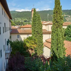 https://magnolfi-nuovo.it-tuscanyhotel.com